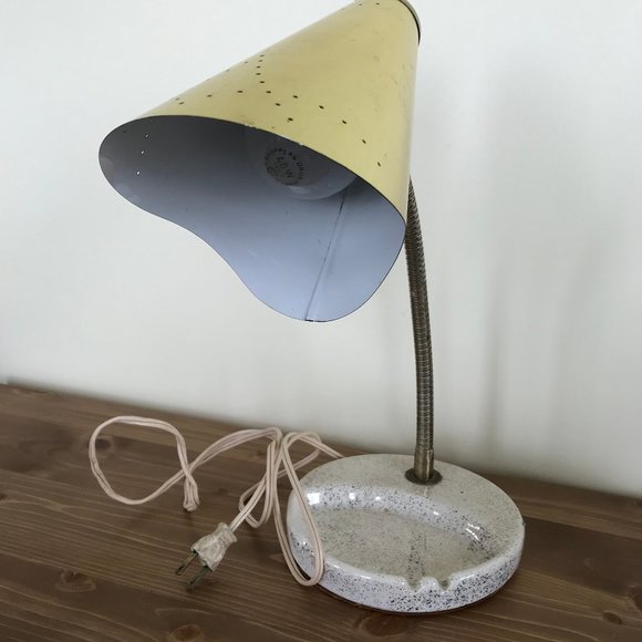 Brass Bullet Lamp with Ceramic Ashtray Base Vintage MCM Gooseneck Lamp - Picture 7 of 13